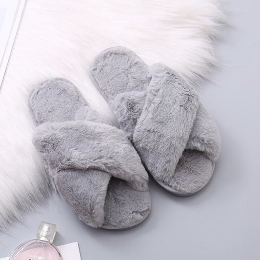 Women Cozy Fur Cross Slides