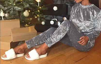 Women Velvet Two Piece Winter Velour Tracksuit