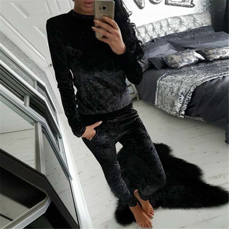 Women Velvet Two Piece Winter Velour Tracksuit