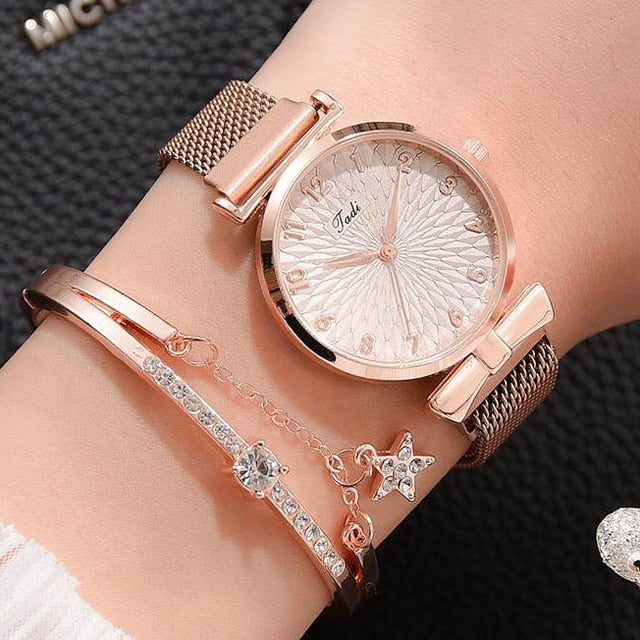 Luxury Women Quartz Magnetic Pink Dial Wrist Watch
