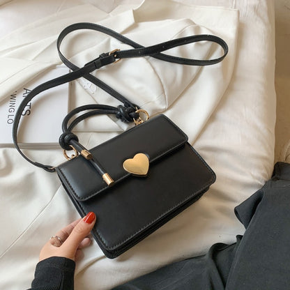 Women Fashion Heart Shape Closure Handbags