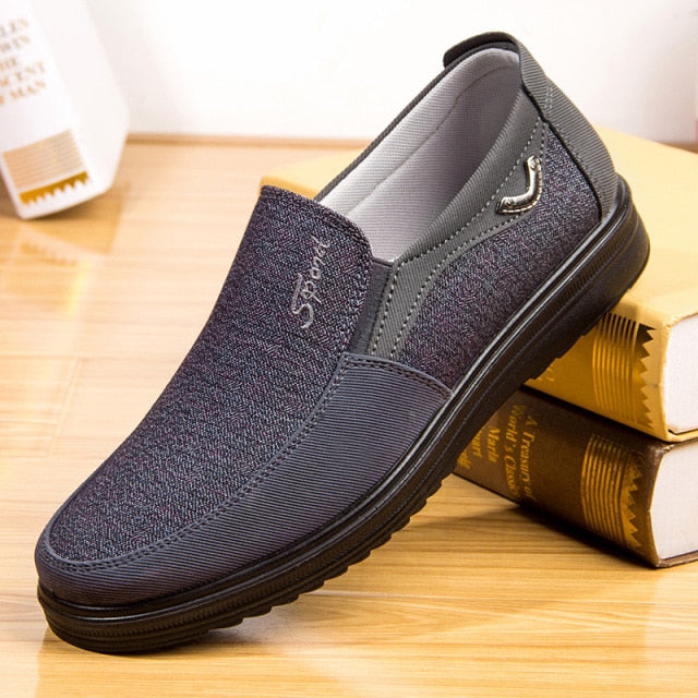 Men Classic Breathable Walking Flat Shoes