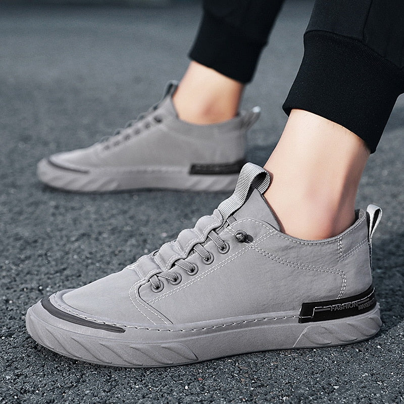 Men Casual Slip-On Canvas Shoes